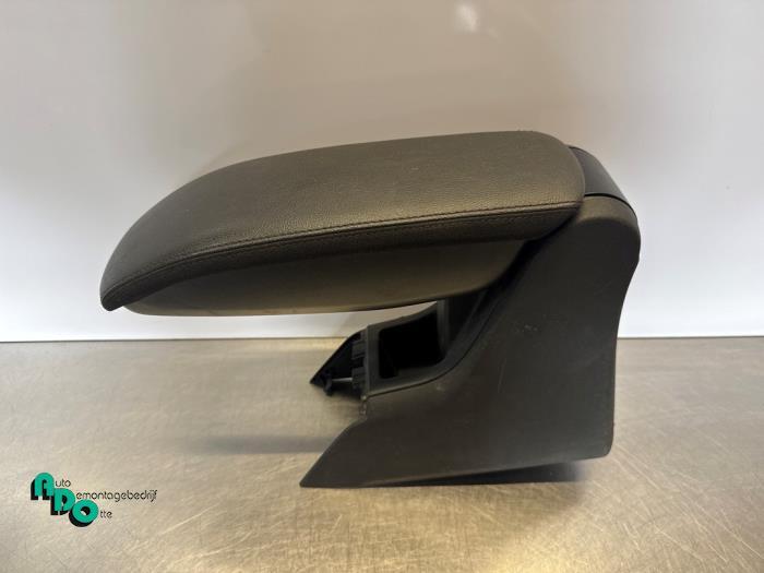 Armleuning van een Peugeot 208 (208 12-), Gebruikt, -, -, Ophalen of Verzenden