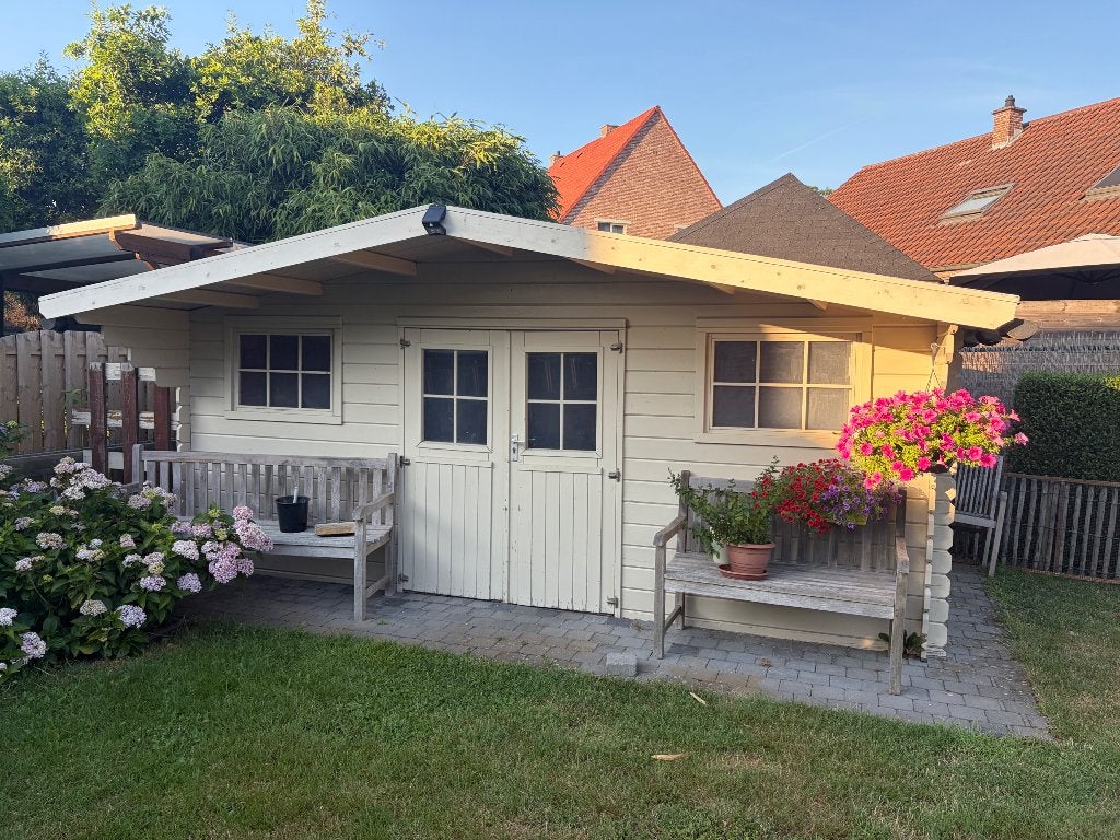 Tuinhuis (gereserveerd), Ophalen, Gebruikt, Tuinhuis, 2 ramen
