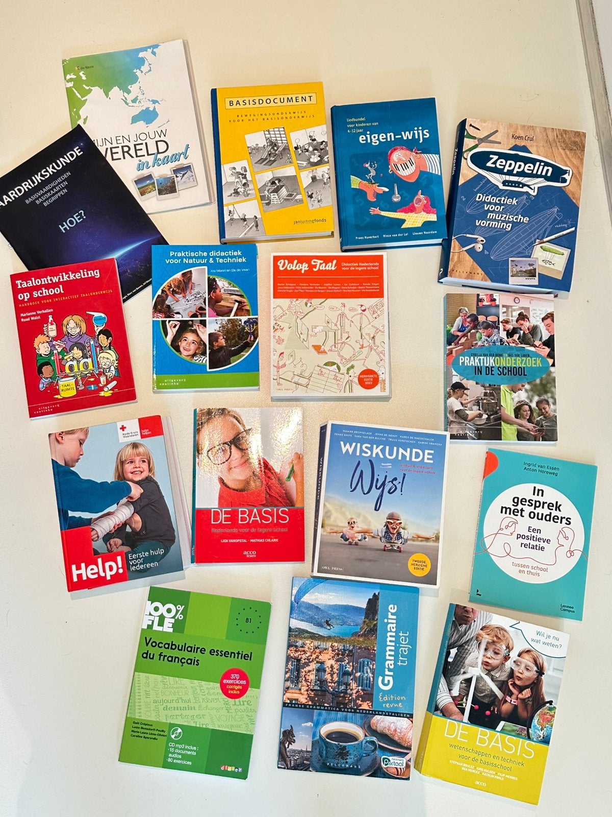 Boekenpakket Lager Onderwijs HOGENT – jaar 1, 2 & 3, Boeken, Ophalen, Gelezen