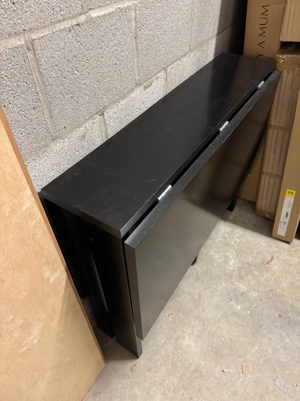 Table pliable solide, Carré, Enlèvement, Utilisé, 60 cm ou plus