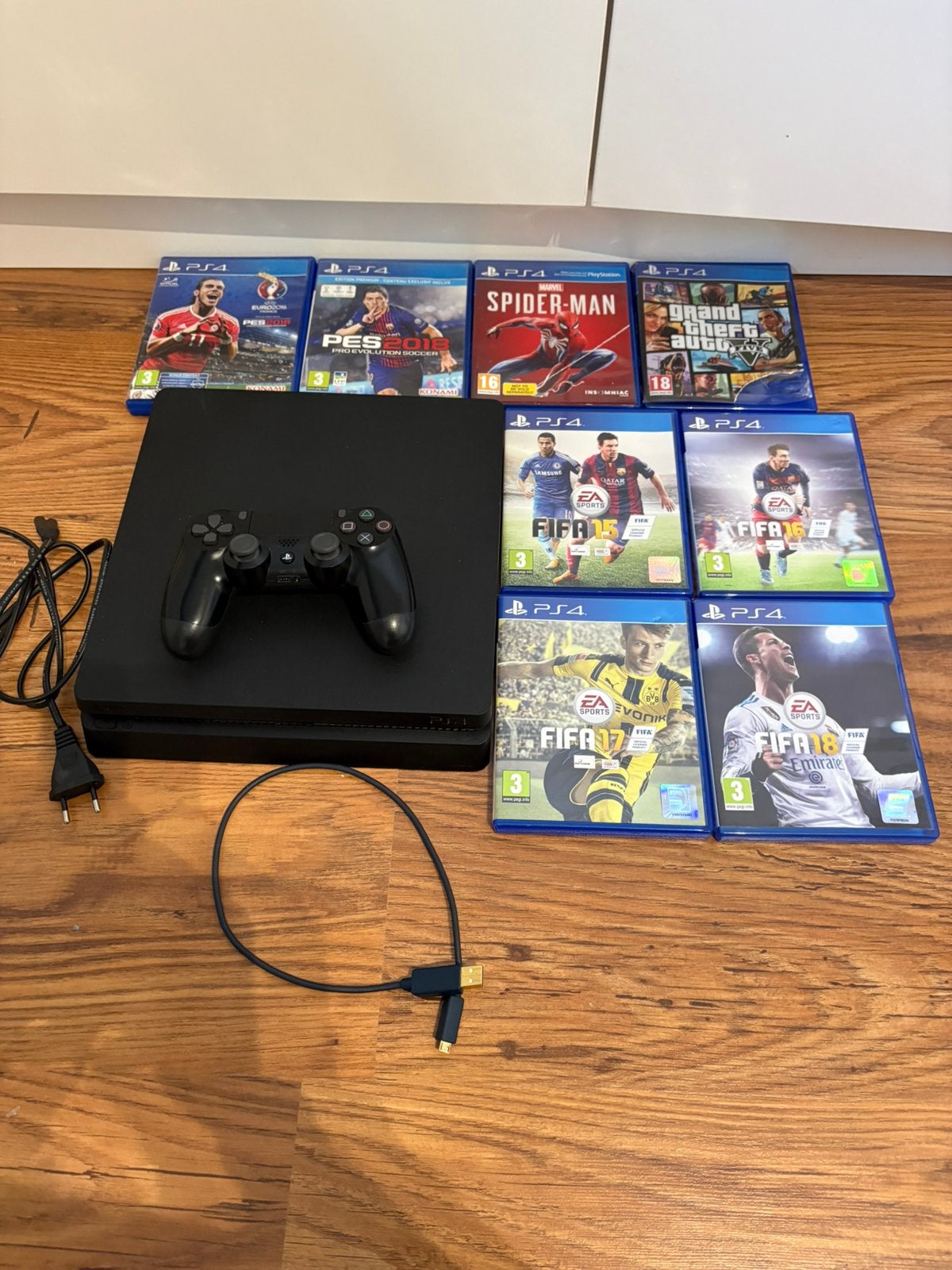 Ps4 1 controller 8 games, Ophalen
