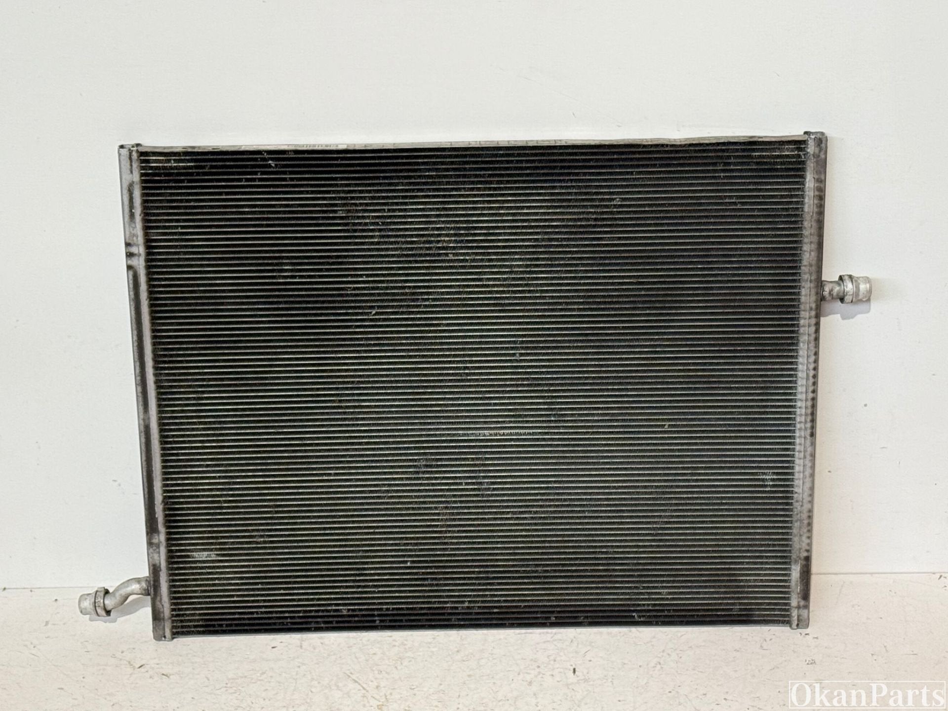 Mercedes-Benz radiateur A0995003500, Gebruikt