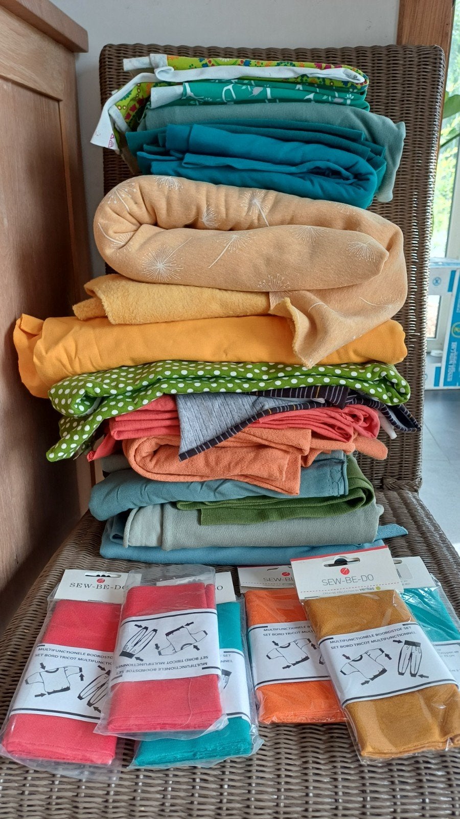 Pakket tricotstoffen, Hobby en Vrije tijd, Ophalen