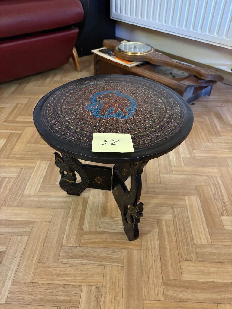 Oosterse houten bijzettafel olifant, Ophalen
