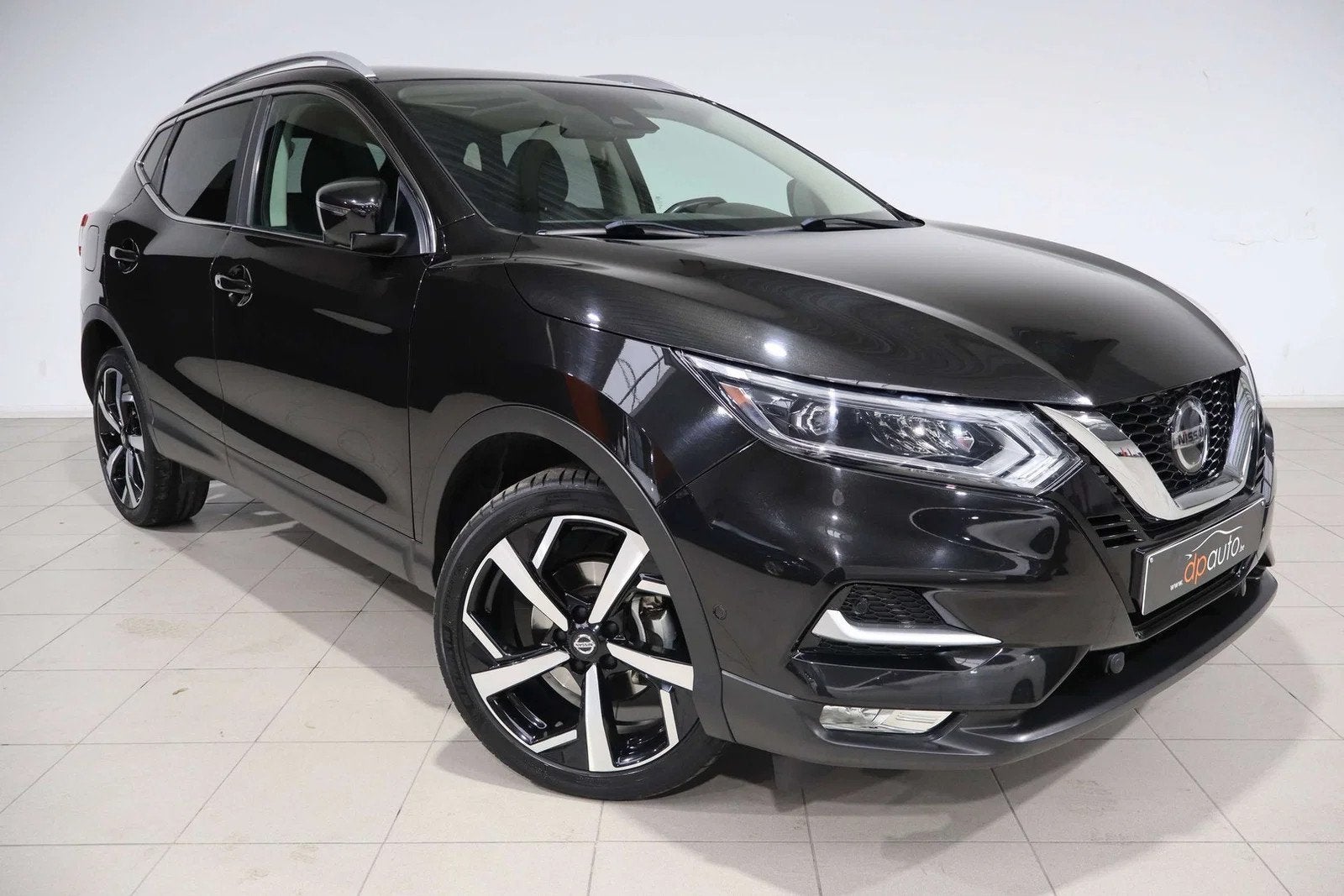 Nissan QASHQAI Qashqai 1.3 DIG-T DCT (automatique), Autos, Achat, Entreprise, Noir, 5 portes