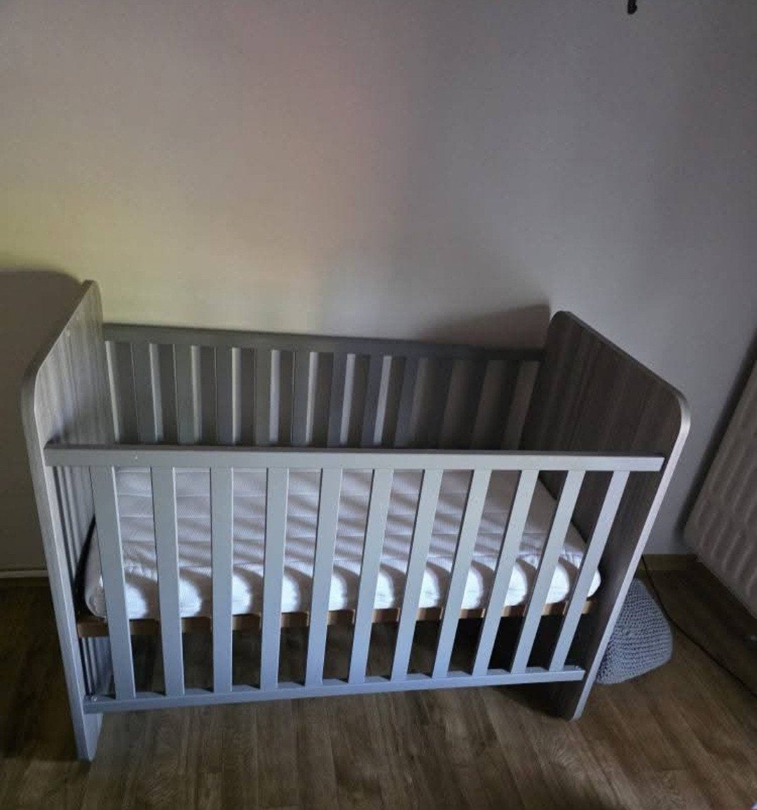 meegroei bedje van babybedje tot eenpersoonsbed, Kinderen en Baby's, Ophalen, Zo goed als nieuw, Jongetje of Meisje