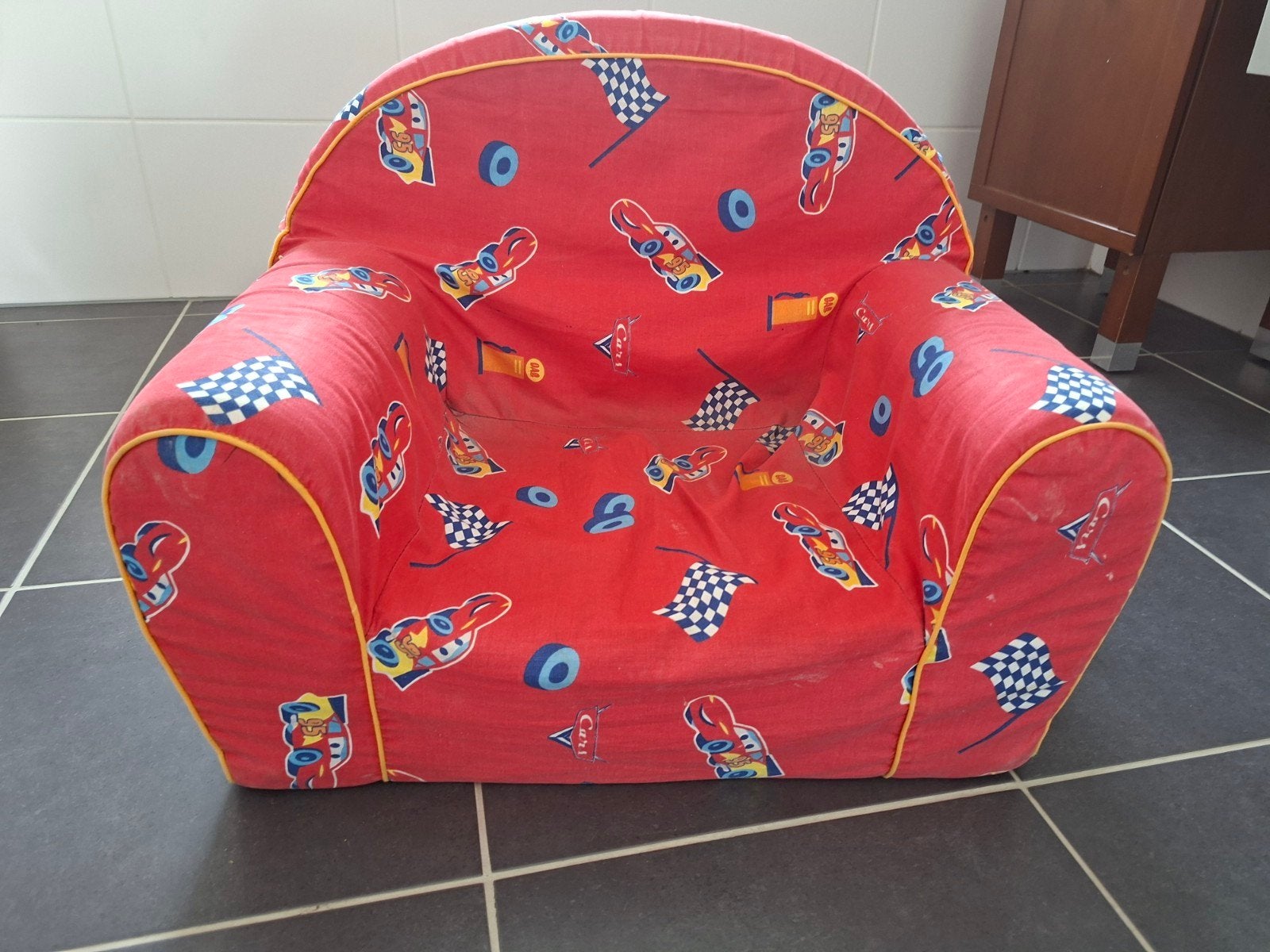 Kinderzetel Cars, Kinderen en Baby's, Kinderkamer | Tafels en Stoelen, Ophalen