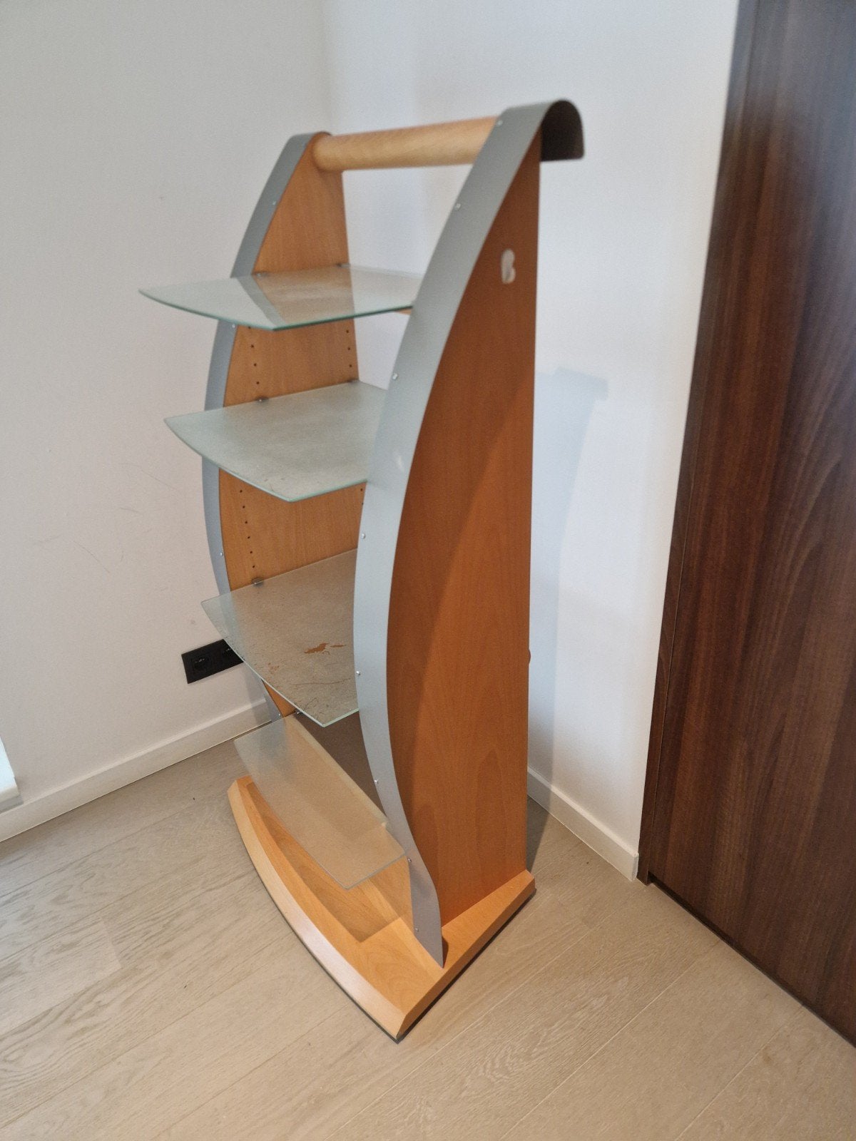 Design rek / étagère in hout, metaal en glas – 4 glazen legg, Maison & Meubles, Enlèvement