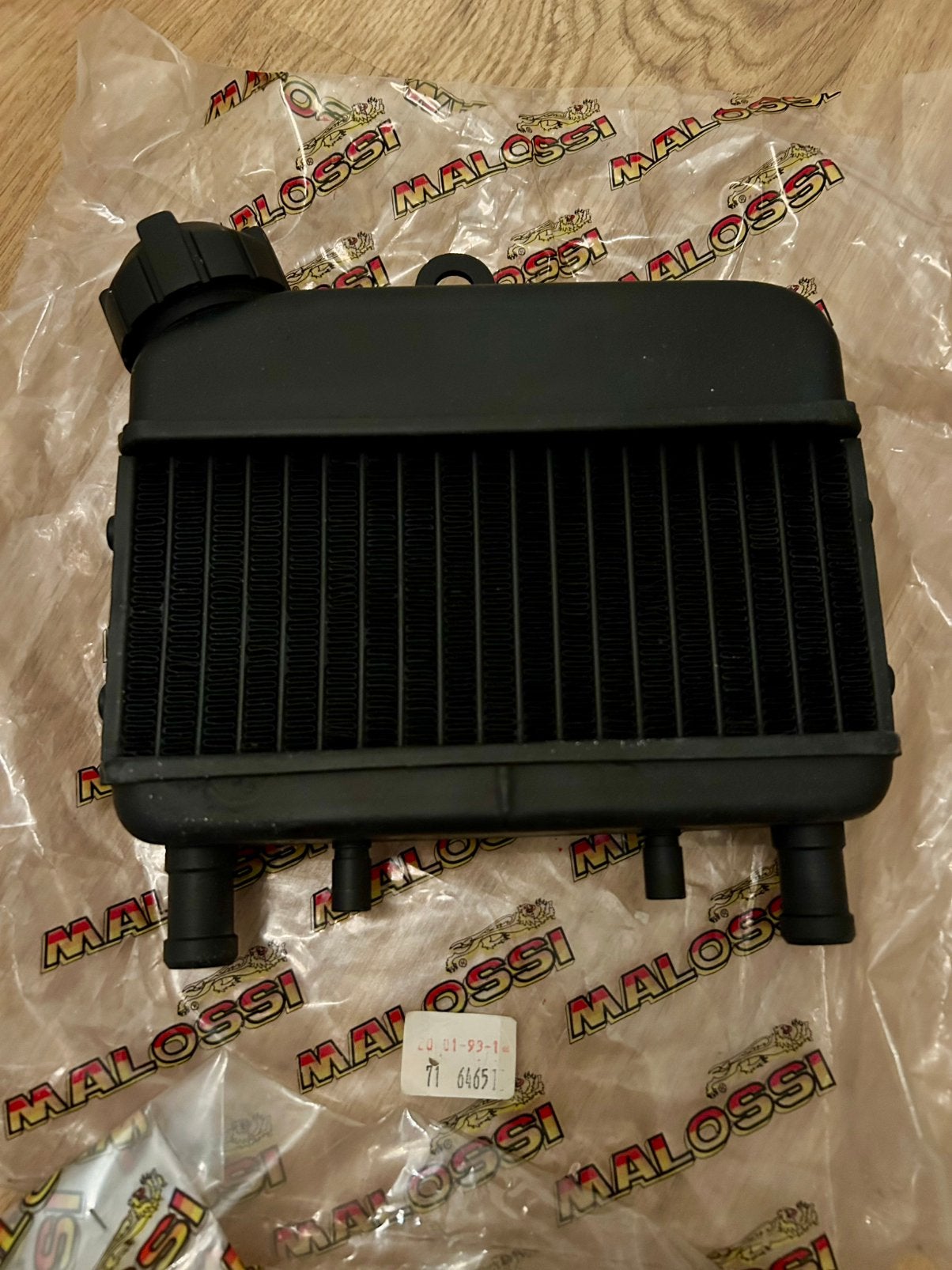 Radiateur malossi, Enlèvement ou Envoi, Neuf