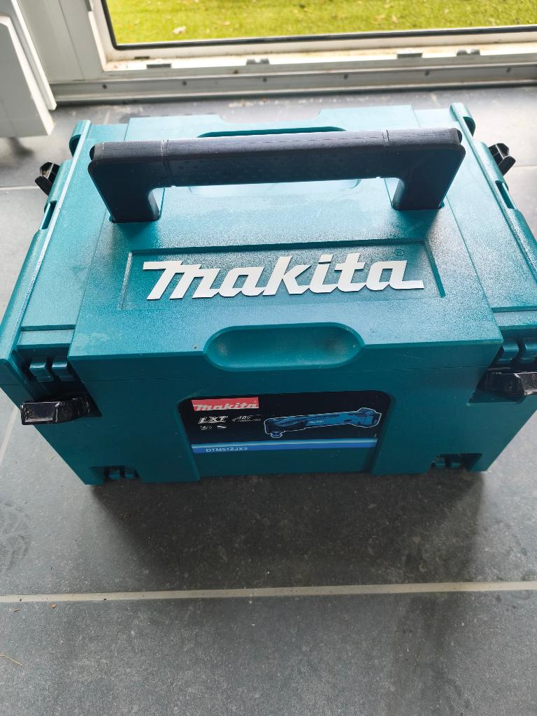 Makita Makpac 3, Enlèvement, Utilisé