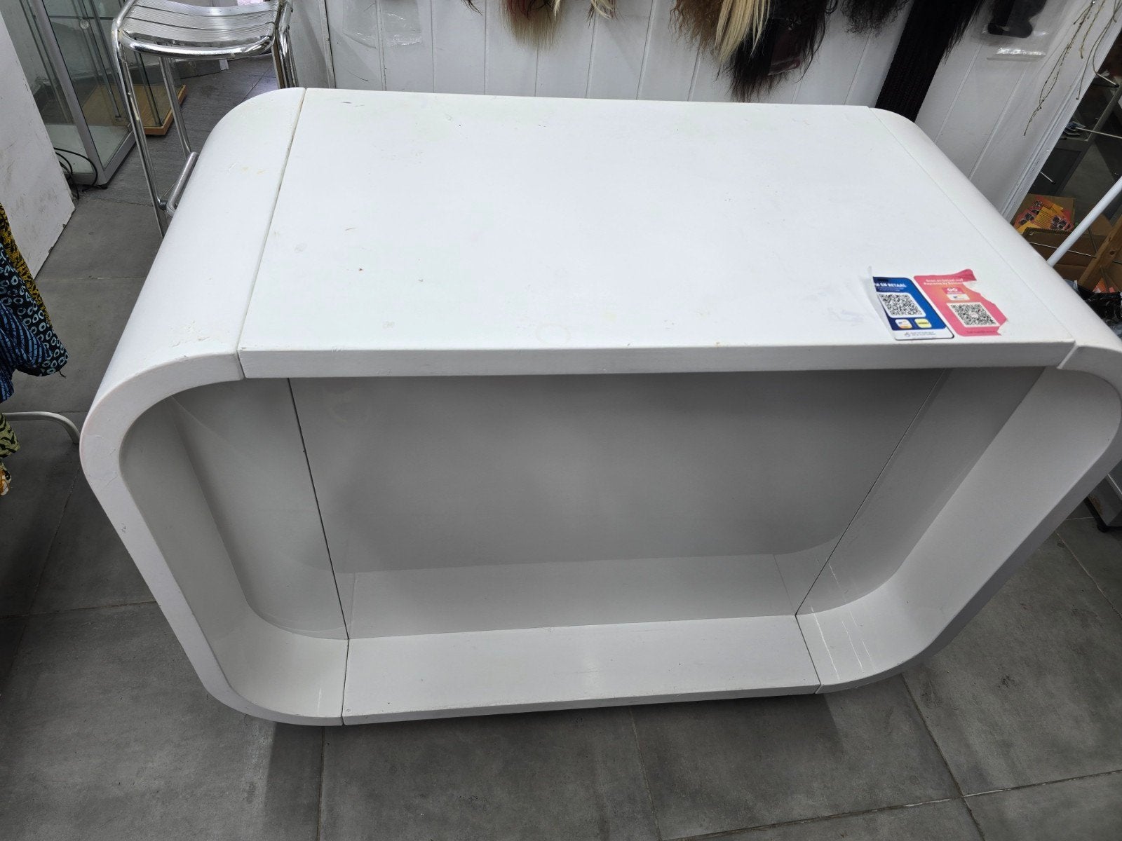 witte toonbank voor winkel  te koop, Ophalen