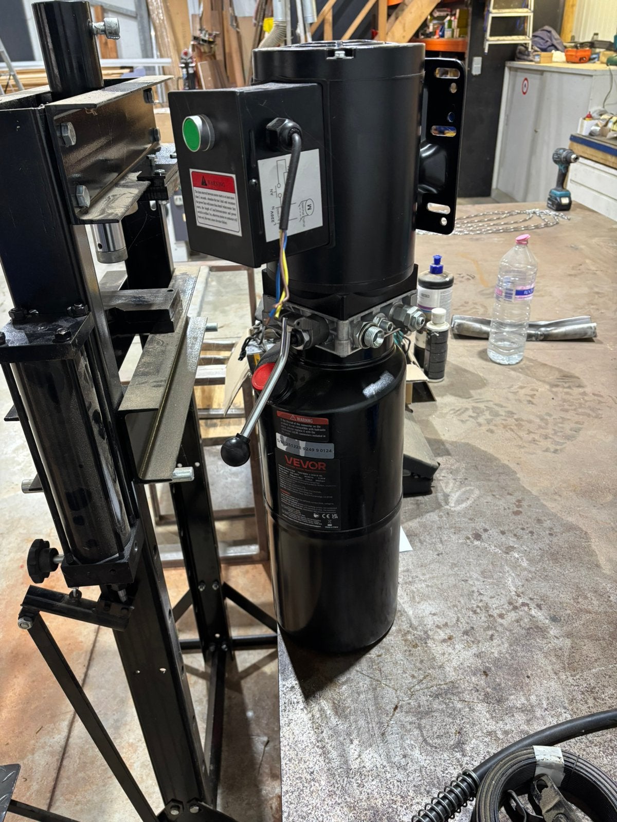 Hydroliek unit, Enlèvement, Comme neuf