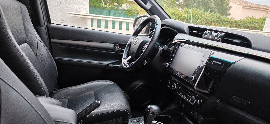 Toyota hilux double cabine 2.8D, Auto's, Automaat, 2242 kg, Leder, Vierwielaandrijving