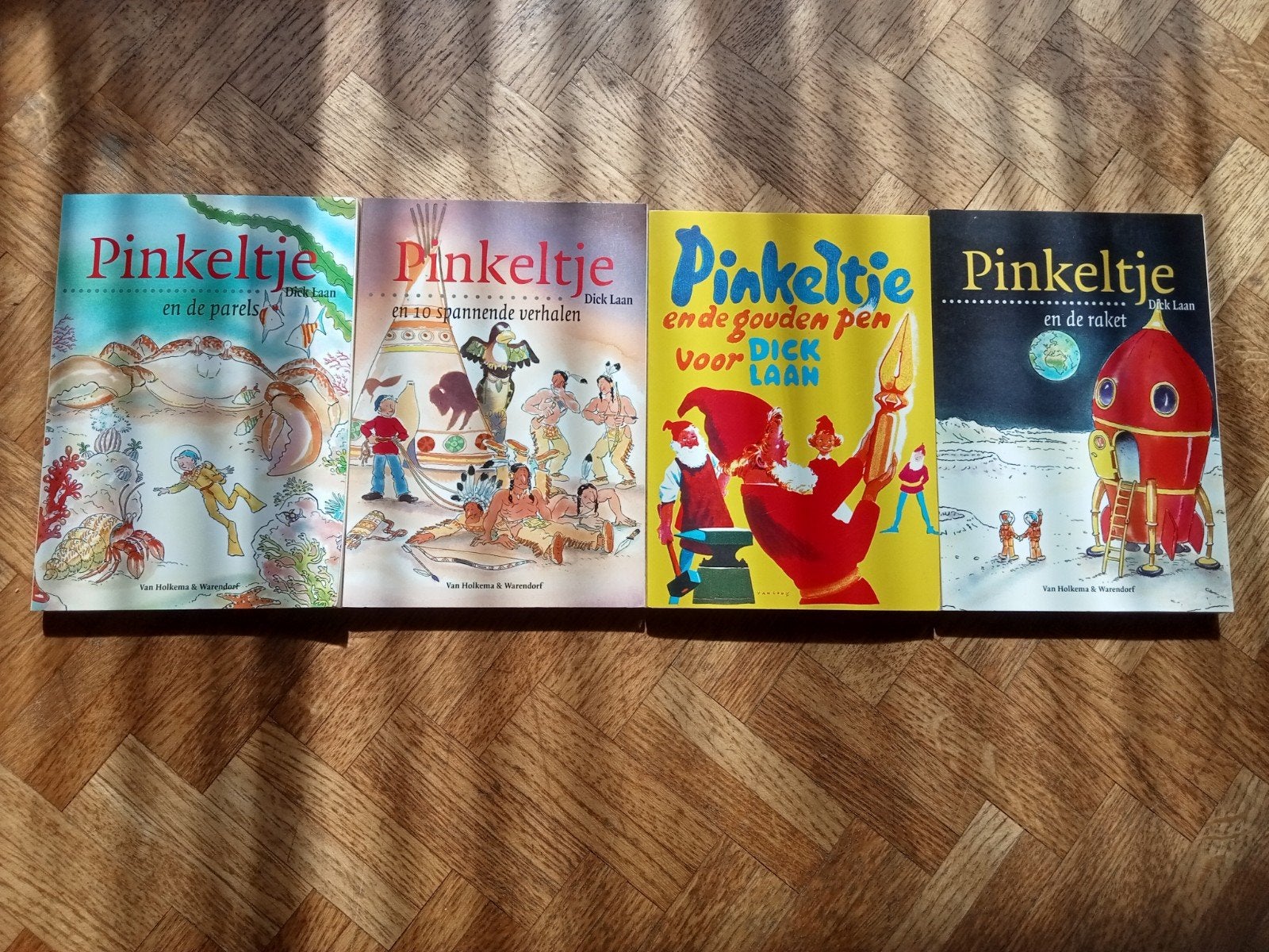 4 boeken Pinkeltje van Dick Laan, Ophalen of Verzenden, Gelezen