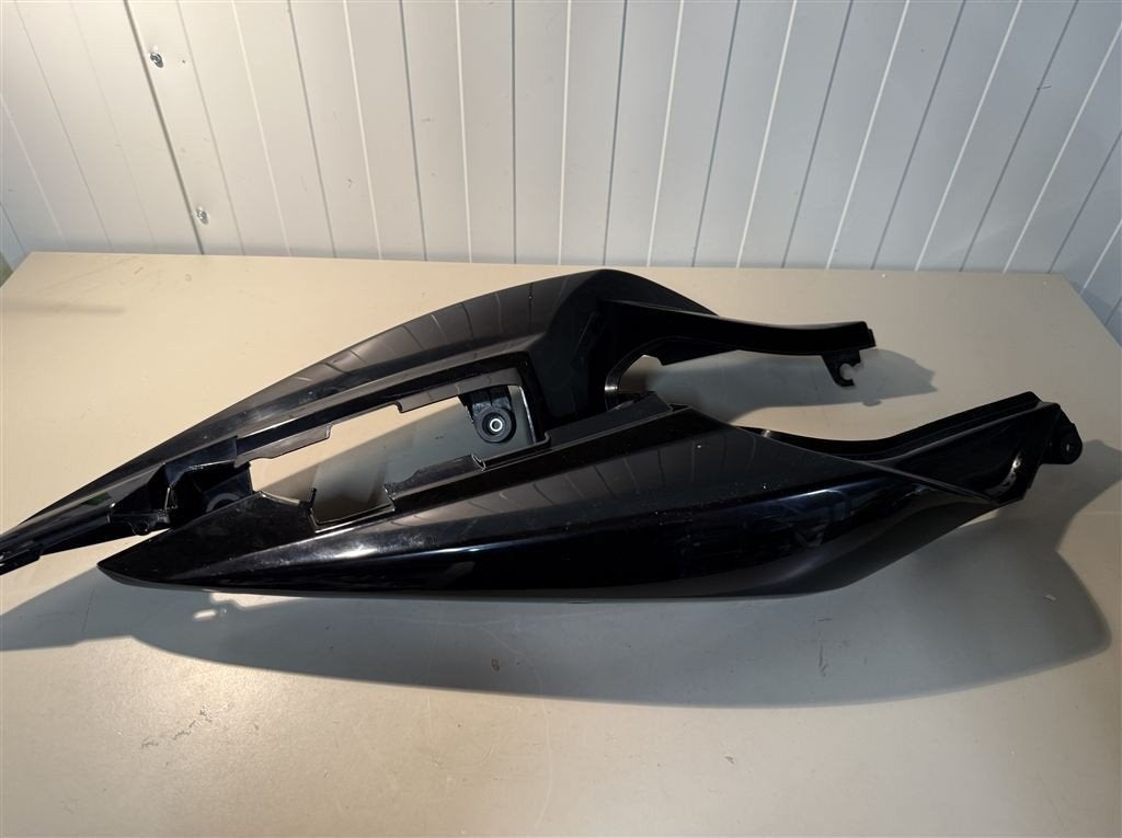 Suzuki SV650 SL2 2015 Linker Achterkuip - 9.637 km, Motos, Enlèvement ou Envoi, Comme neuf