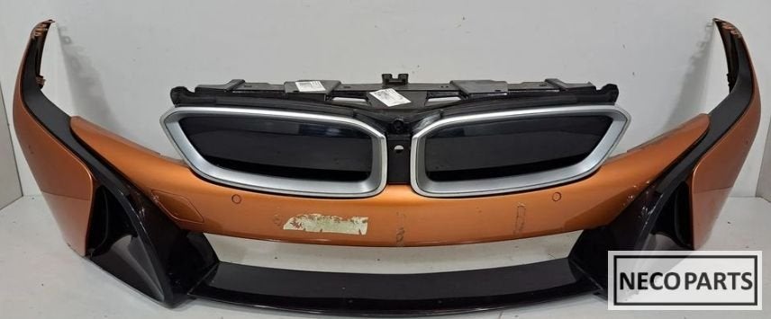 BMW I8 M VOORBUMPER COMPLEET ORIGINEEL ALLES LEVERBAAR!!!, Auto-onderdelen, Gebruikt, -, Voor, -
