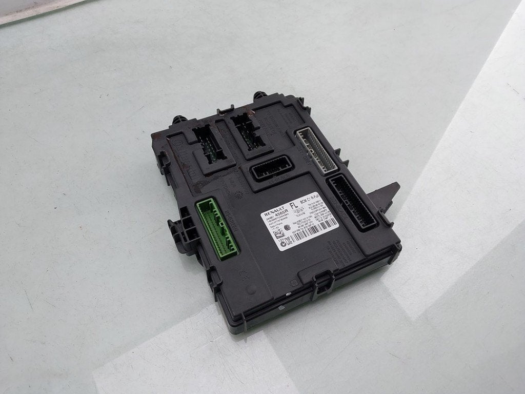 ORDINATEUR UNITE COMMANDE ELECTRONIQUE Scénic IV (RFAJ), Autos : Pièces & Accessoires, Électronique & Câbles, Renault, Utilisé