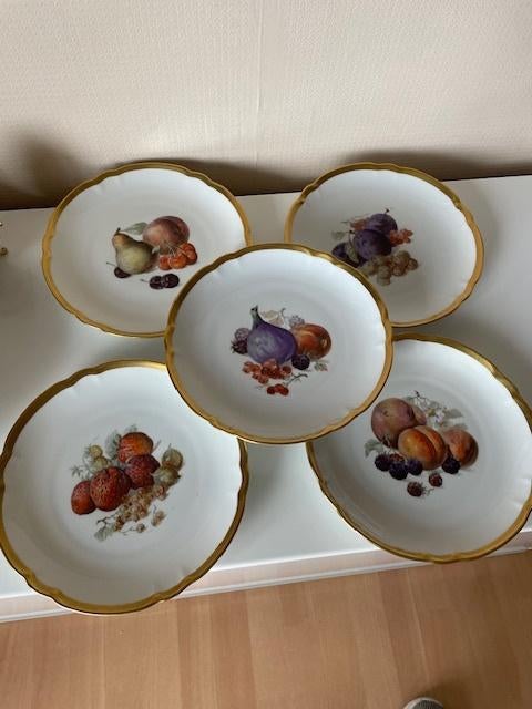 5 assiettes à dessert, Assiettes(s), Enlèvement ou Envoi, Utilisé, Autres styles