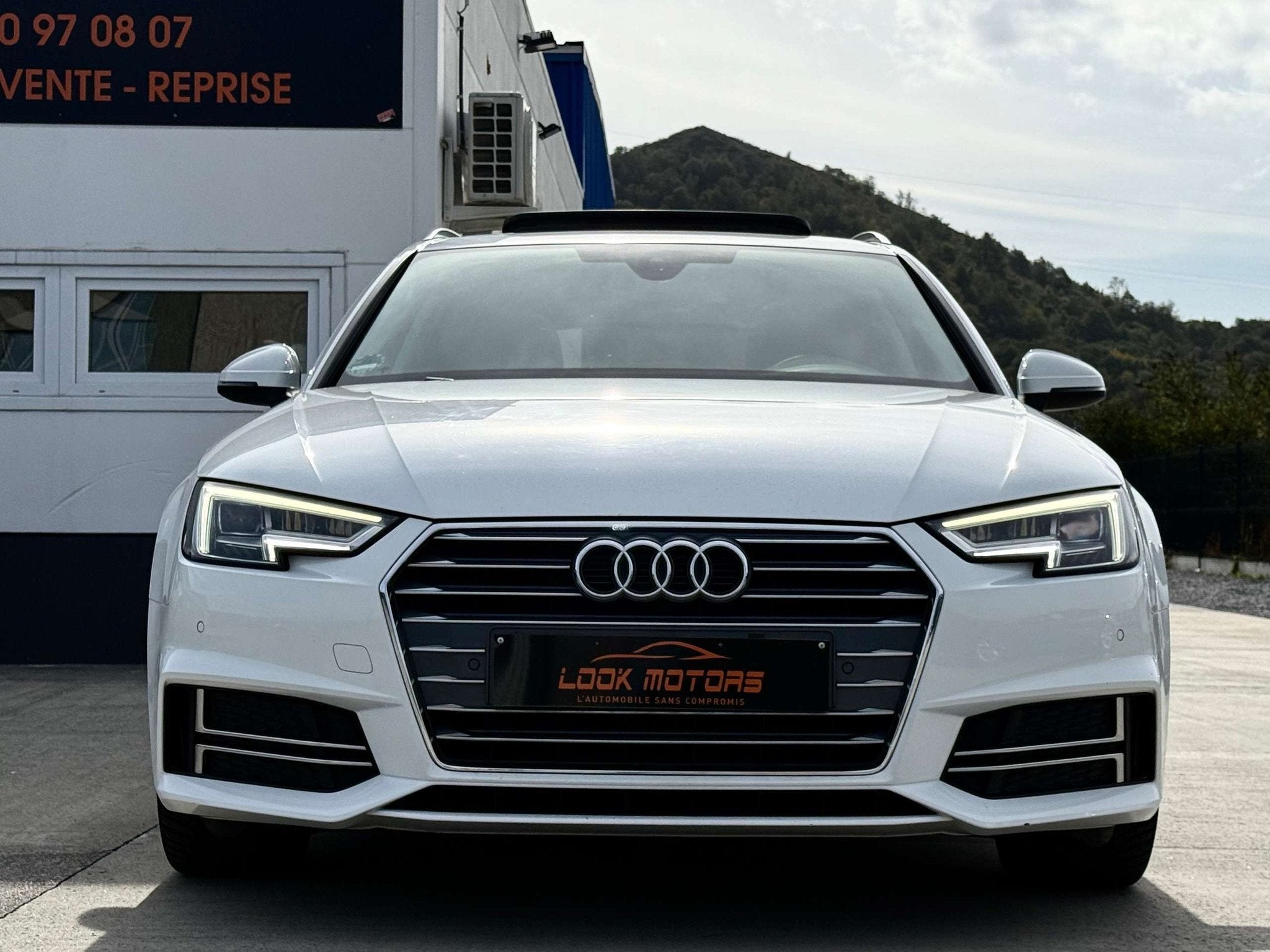 Audi A4 Avant S line 2.0 TDi S tronic 122cv CUIR TOIT PANORA, Autos, Euro 6, Entreprise, 1968 cm³, Noir