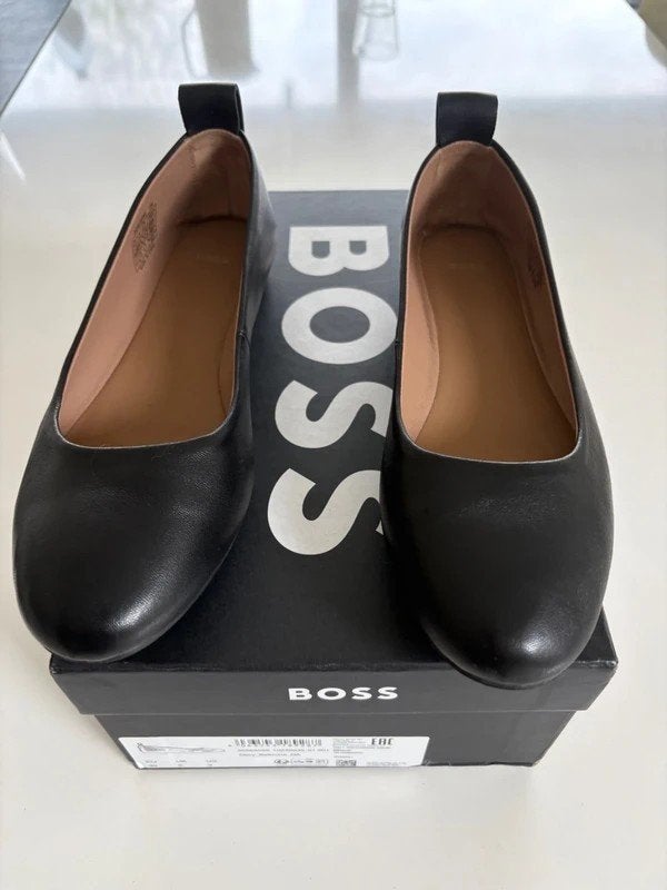 Zwarte ballerina's van Boss, Zwart, Zo goed als nieuw, Hugo Boss, Ballerina's