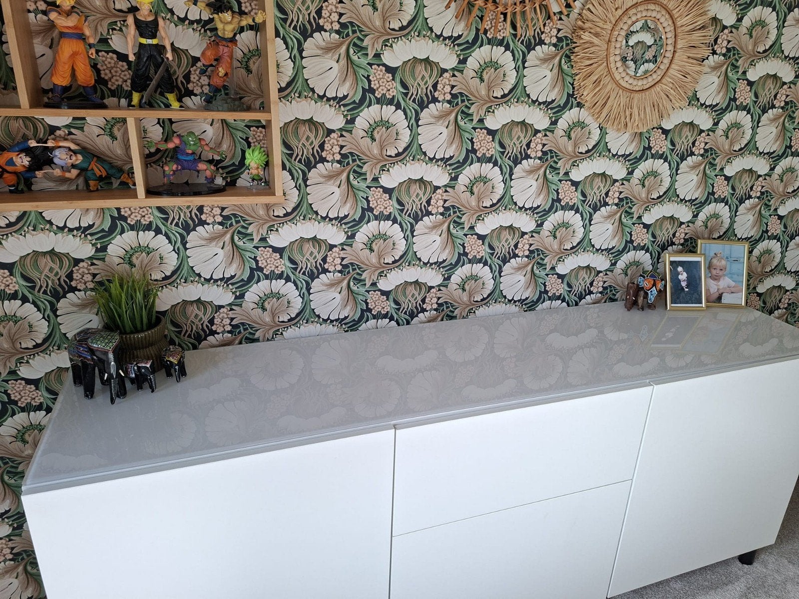 glasplaat besta ikea, 25 à 50 cm, 150 à 200 cm, Comme neuf, Verre