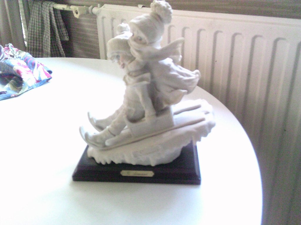 art deco beeld kinderen op de slee gete armani, Ophalen, Overige onderwerpen, Minder dan 20 cm, Art deco