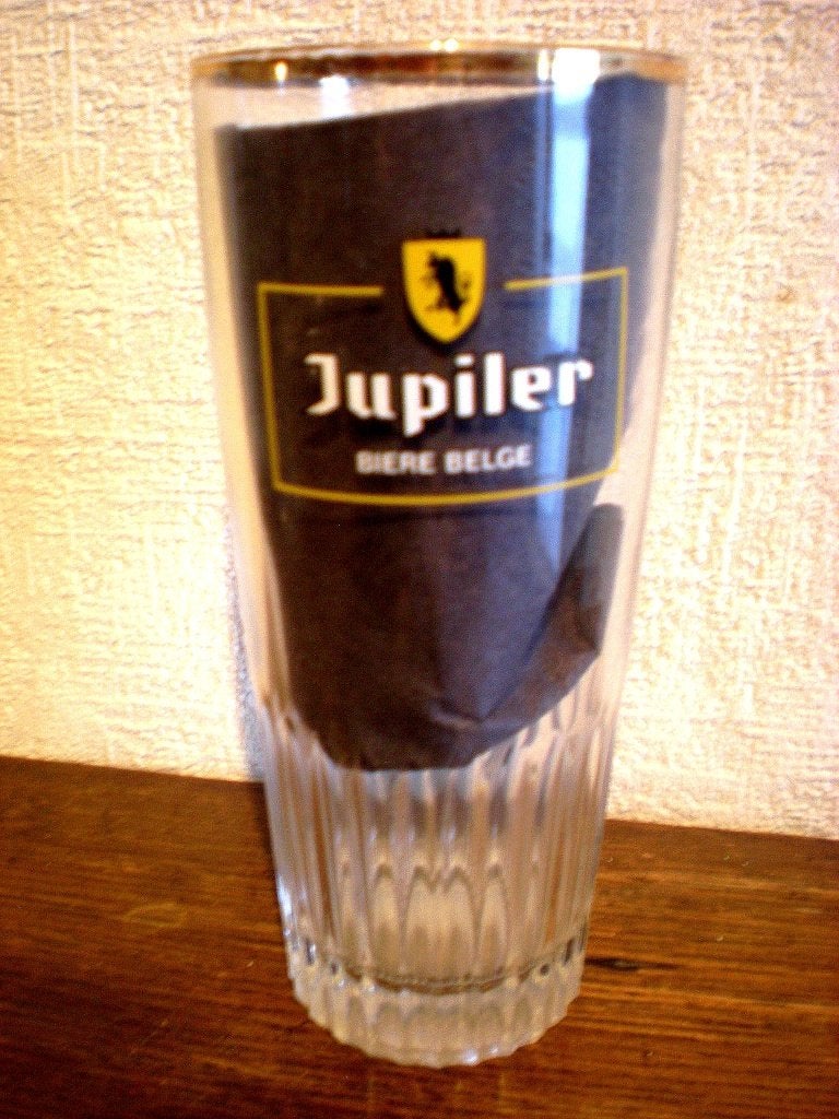 Jupiler, bière belge, Collections, Marques de bière, Enlèvement ou Envoi, Comme neuf, Verre ou Verres, Jupiler