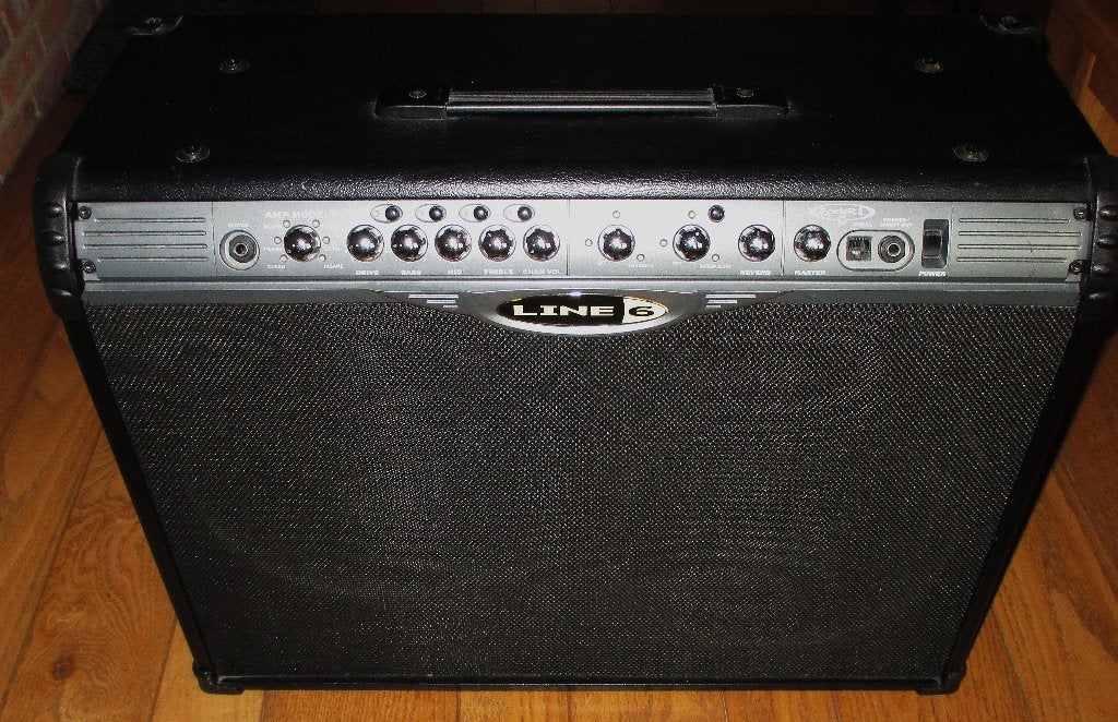 amplificateur de guitare LINE 6 150 WATT + PEDAL, Musique & Instruments, Enlèvement, Comme neuf, Guitare, 100 watts ou plus