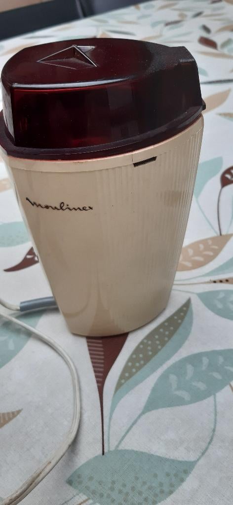 Koffiemolen Moulinex, Ophalen, Gebruikt
