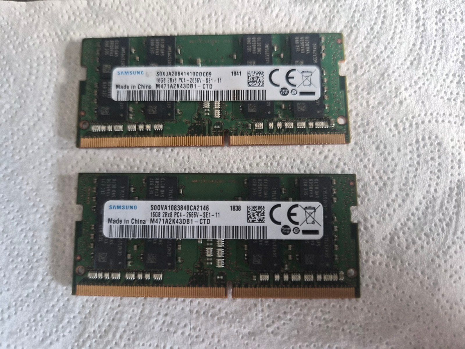 ram geheugen 2x16gb =32gb ddr4 2666mhz, Computers en Software, 32 GB, DDR4, Ophalen of Verzenden, Zo goed als nieuw
