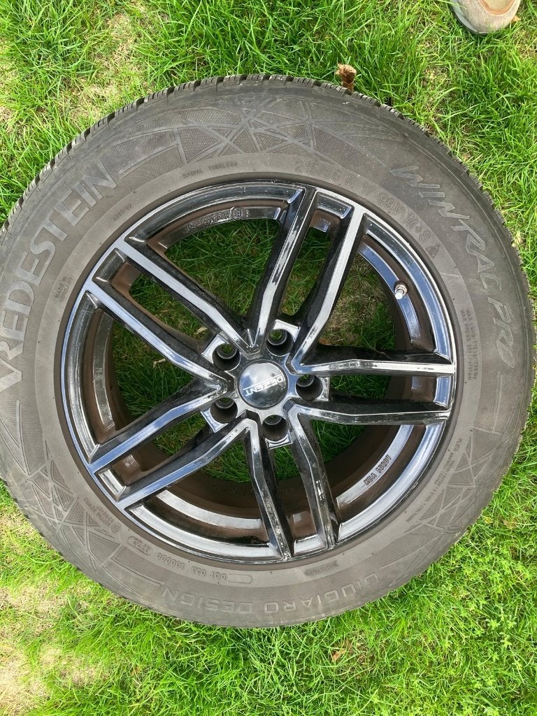 Jantes 17 pouces VW Tiguan Dezent + pneus d'hiver Vredestein, Enlèvement