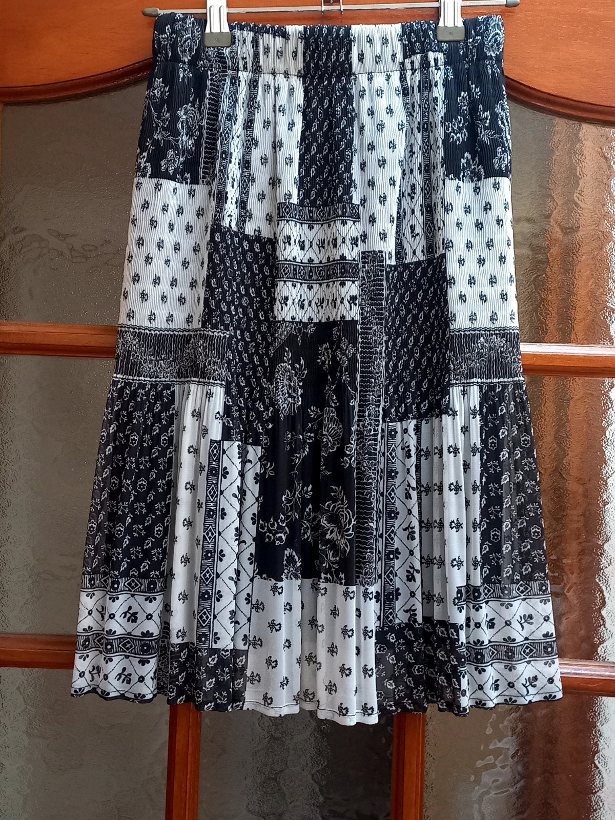 Jupe femme  en polyester, Envoi