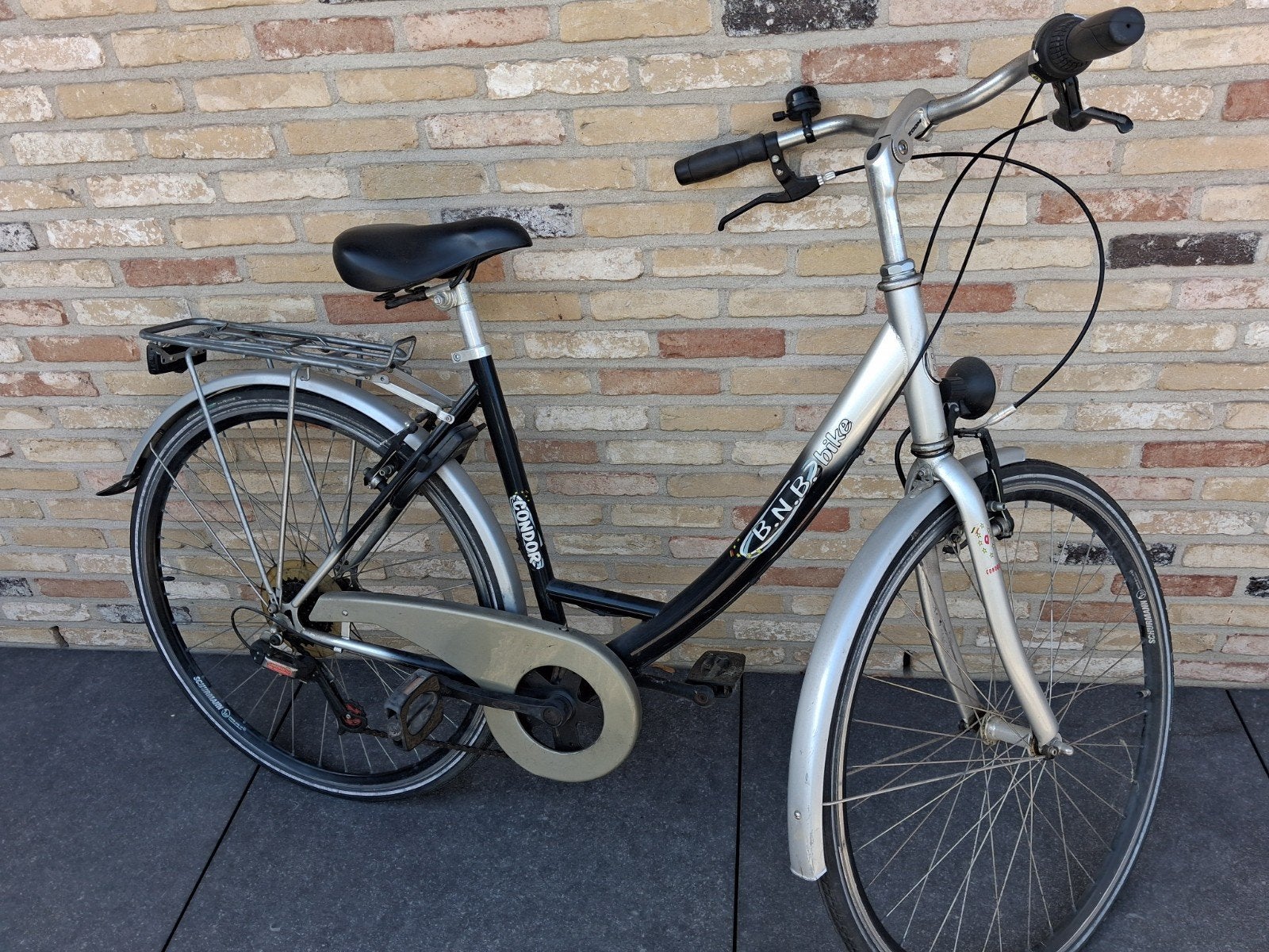 Damesfiets, Ophalen