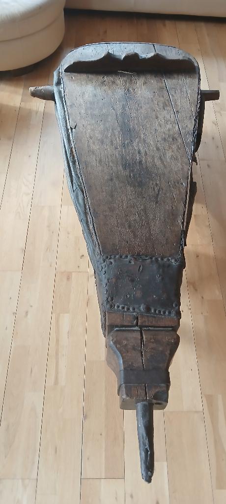 Oude Antieke Blaasbalg, Ophalen