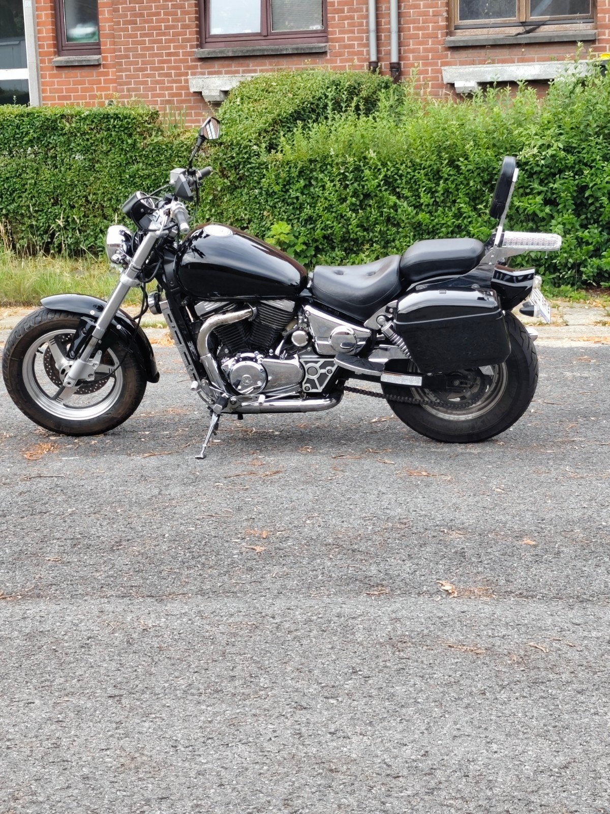 A vendre Susuki VZ Marauder 800 de 1999 avec 30000 km, Particulier