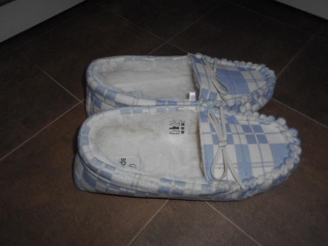 Chaussons neufs en laine/Taille 41, Enlèvement ou Envoi, Neuf