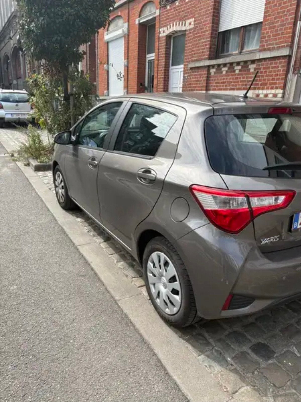 Toyota yaris 2018 10.000km euro 6c état show room, Autos, Achat, 5 portes, Particulier, Yaris