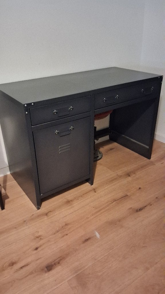 Bureau industriel Maison du monde metal gris noir, Ophalen, Zwart, Metaal, Zo goed als nieuw