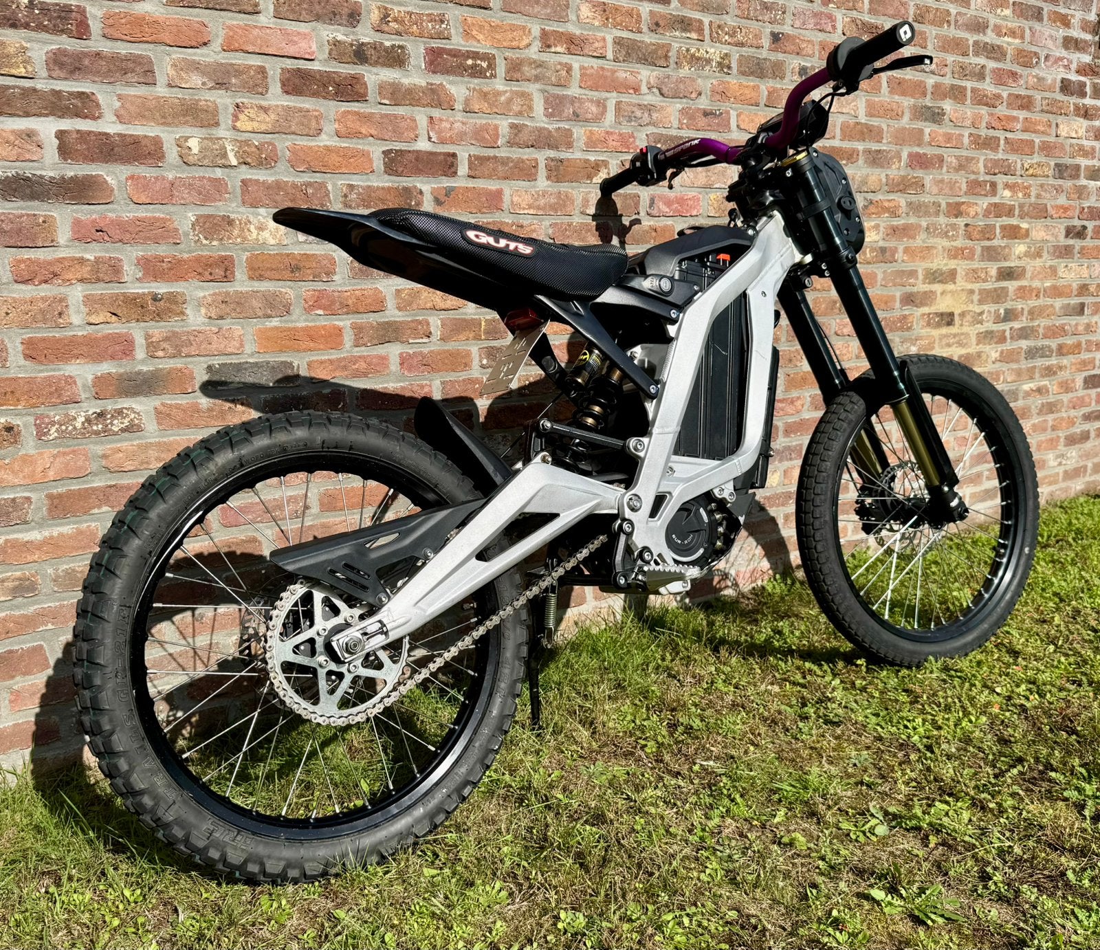Surron lightbee x 2021, Fietsen en Brommers, Ophalen, Zo goed als nieuw