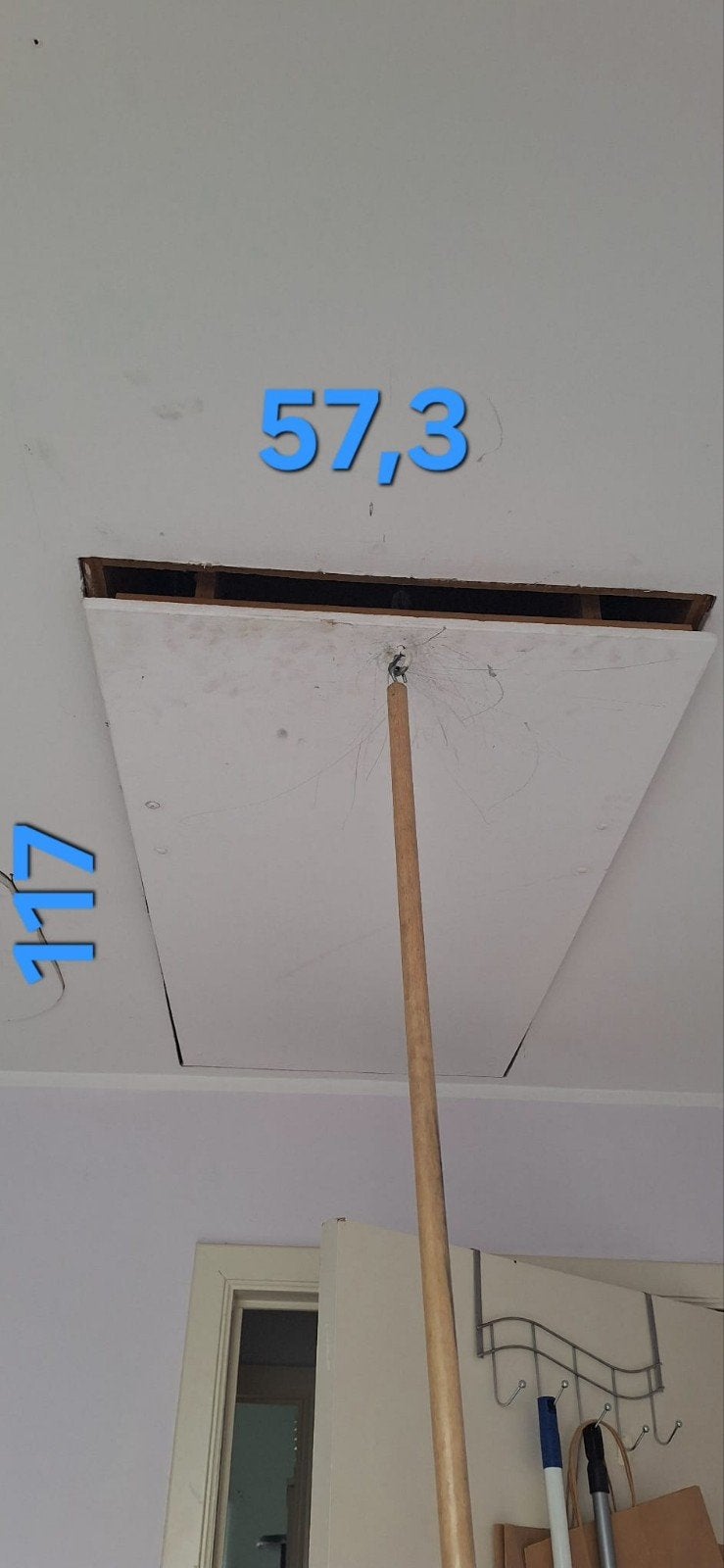 Escalier pliable pour acces grenier, Bricolage & Construction, Enlèvement, Utilisé, Escalier, Pliable ou rétractable/escamotable