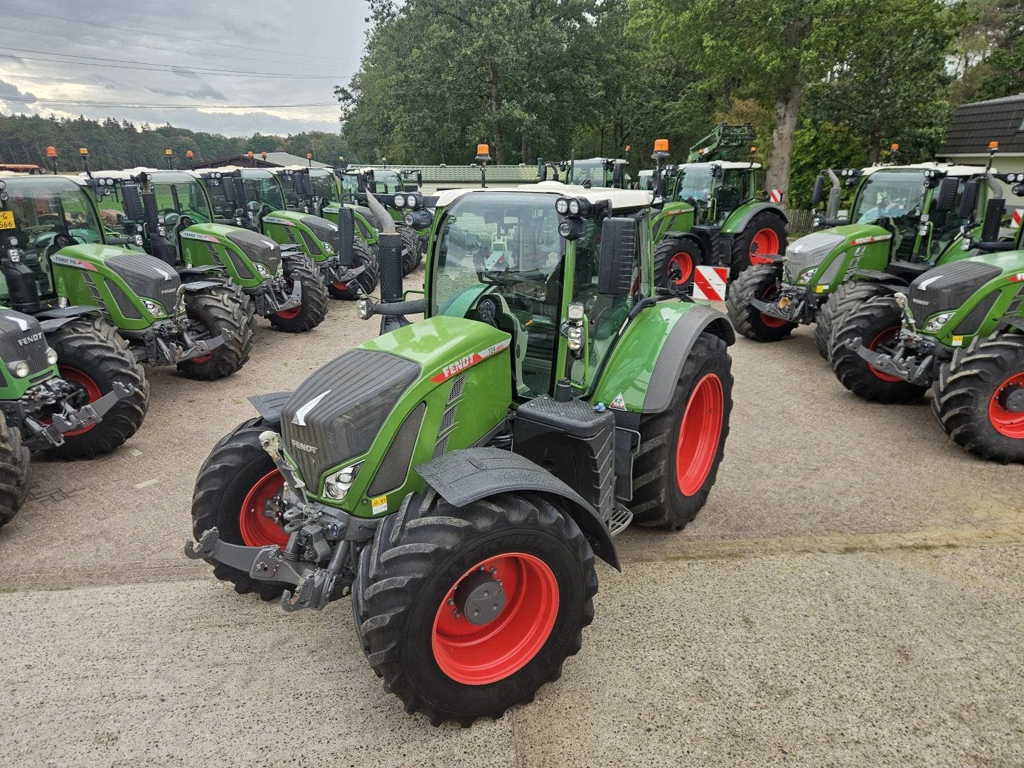Fendt 724 Gen6 Profi Plus RTK 718 720 722, Articles professionnels, Agriculture | Tracteurs, Info@robluijkx.nl, Utilisé, Fendt