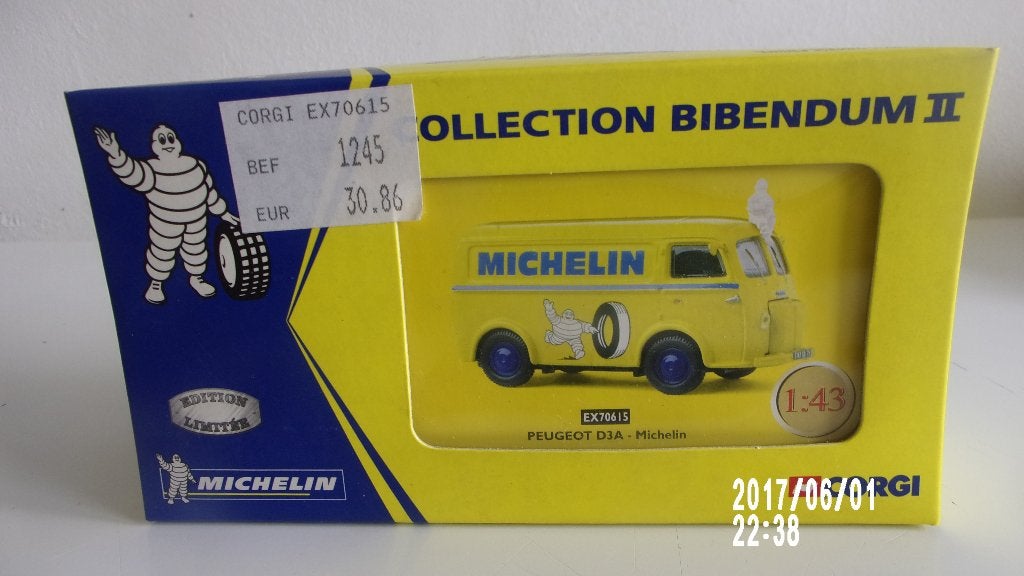 MICHELIN PEUGEOT D3A.CORGI 1/43 NEUF.1995/2700.STOCKE 25 ANS, Hobby en Vrije tijd, Ophalen of Verzenden, Nieuw, Auto, Corgi