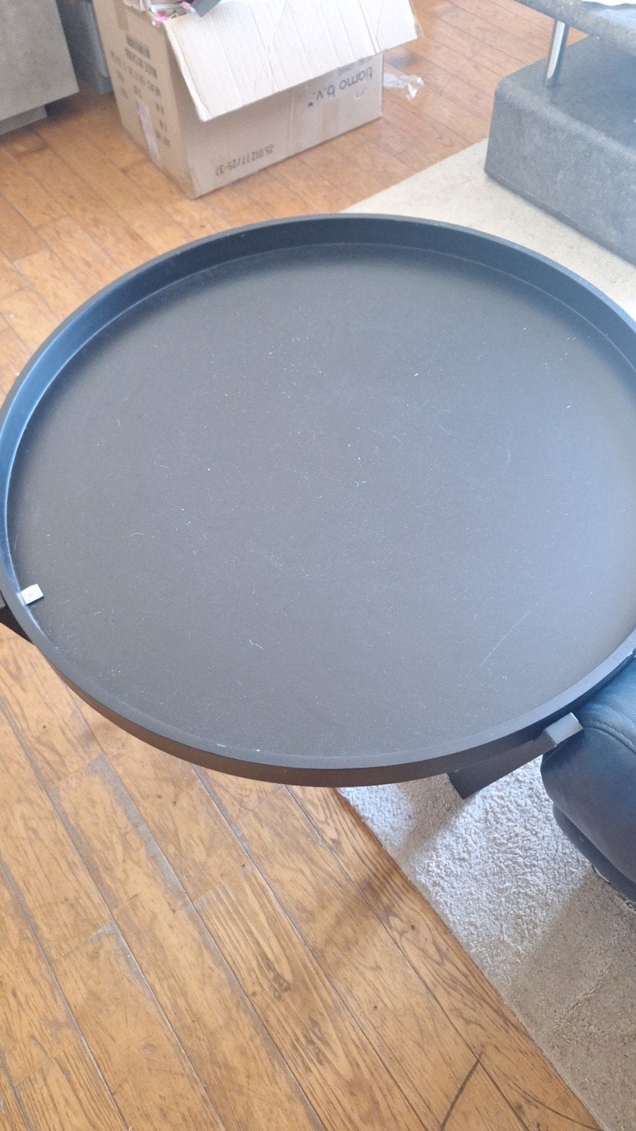 Table basse à plateau rond, Huis en Inrichting, Tafels | Salontafels