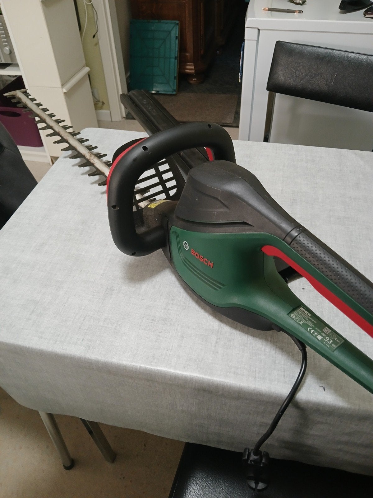 heggenschaar, Tuin en Terras, Ophalen, Zo goed als nieuw, Elektrisch, Bosch