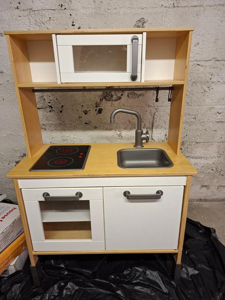 Speelgoedkeuken ikea, Ophalen, Zo goed als nieuw