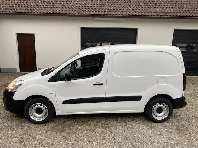 Citroen Berlingo 1600HDI Euro 6 11/2018 Veel opties, Auto's, Voorwielaandrijving, Stof, Euro 6, 4 cilinders