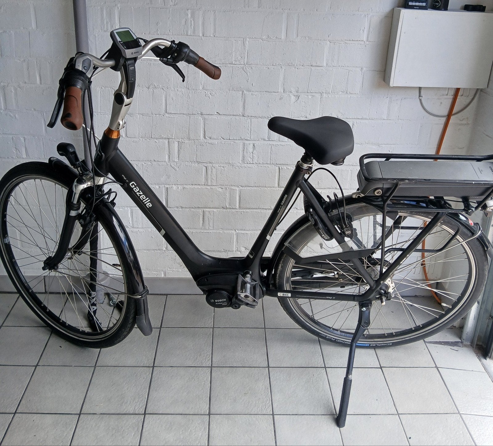 EBike dames, Ophalen, Gebruikt, Velgrem, Versnellingen