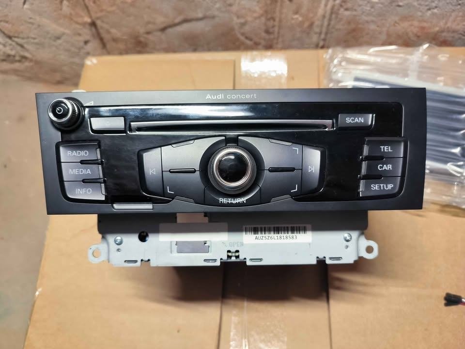 Audi Concert radio + 6.5 inch display 8R1035186 B8 A4 A5 Q5, Autos : Pièces & Accessoires, Enlèvement, Utilisé, Audi