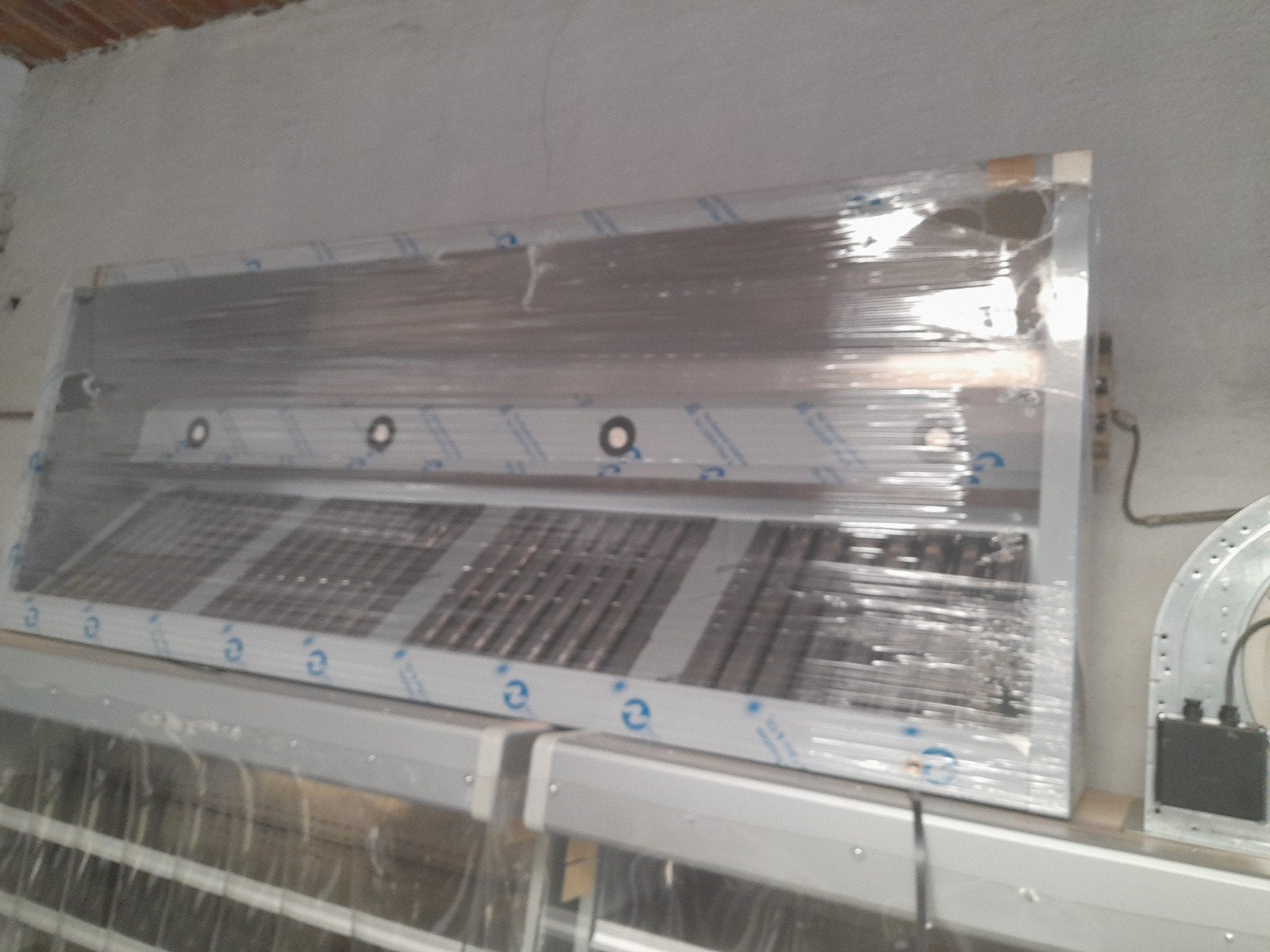 dampkap 2m50/afzuigkap/horeca materiaal, Ophalen