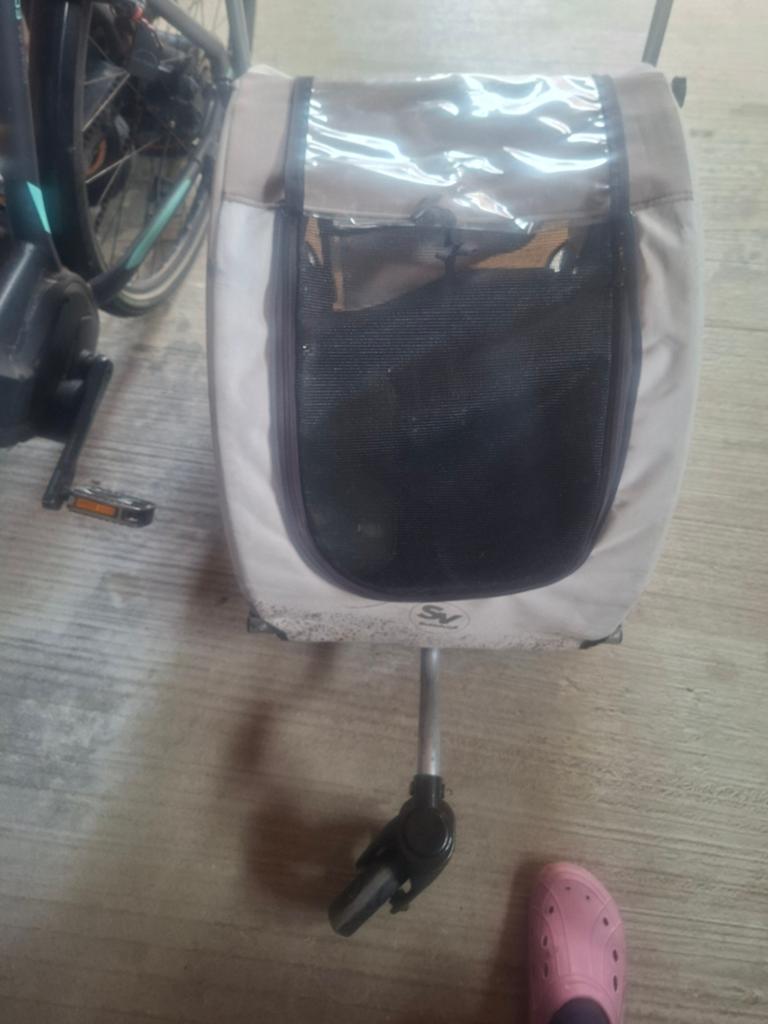 Hondenfietskar ook omvormbaar tot buggy, Dieren en Toebehoren, Ophalen